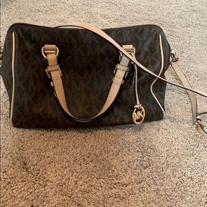 Authentic Michael Kors Oversized Crossbody